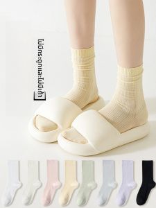 JINGCHI | ถุงเท้าผู้หญิงระบายอากาศได้ดี ถุงเท้าผ้าฝ้ายบาง ถุงเท้ากลางน่อง ถุงเท้าไร้กระดูกสีขาว ถุงเท้าแบบสวมสูงปานกลางสำหรับฤดูร้อน