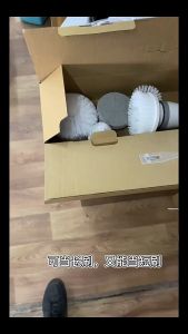 Cọ Rửa Vệ Sinh Tự Động GREASY DIRT USA Không Dây  Tích Hợp Pin 2000mAh + Tặng kèm 6 đầu bàn chải - EuroHome