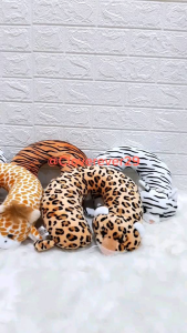 Boneka Bantal Leher Animal Headrest Bantal Mobil