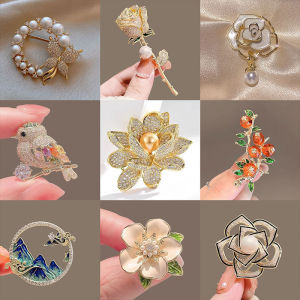 Light Luxury Butterfly Brooch High-End Camellia Flower Hairpin Pearl Pin Clothing Accessories Fashion Accessories