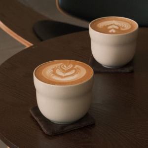 Yanggu Dong Coffee Shop Handheld 300ml Latte Cup Shop Coffee Cup Ceramic Material Dishwasher Safe Japanese Style Texture Pattern