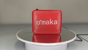 ลำโพงบลูทูธ OMAKA ลำโพงคุณภาพดี เสียงดัง เบสหนัก เสียงใส มีมิต เสียงนุ่มนวล เป็นเอกลักษณ์ เวลาเล่นเพลงสูงสุดได้ถึง 5 ชั่วโมง