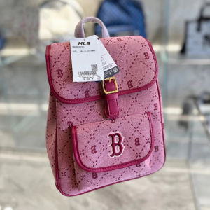 【ซื้อ 2 แถม 1】MLB กระเป๋าเป้ใบเล็ก ดีไซน์พิมพ์ลายย้อนยุค กระเป๋าเป้อินเทรนด์ อเนกประสงค์เฉพาะตัว