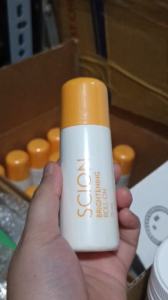 Lăn khử mùi Nuskin Scion Brightening Roll - On - Date 2028