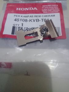 per plat dudukan kampas rem cakram caliper depan all beat scoopy new scoopy spacy vario 125 techno vario 150 esp original honda