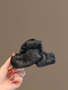 กิ๊บติดผมทรงเมฆเงาเงาสีดำและเงิน ดีไซน์เนอร์ แฟชั่น กิ๊บติดผมทรงฉลาม อุปกรณ์ตกแต่งผมแบบอเนกประสงค์