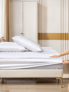 FUANNA (富安娜) | Cotton Soybean Fiber Waterproof Anti-slip Bed Skirt