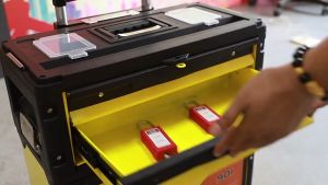 【Free gift】3 In 1 Heavy Combined Pull Rod Toolbox 901 Heavy Duty Portable Detachable Premium Trolleybox