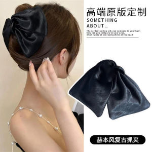 Large Size French Hepburn Style Triangle Hair Clip & Unique Design Sensation Shark Clip