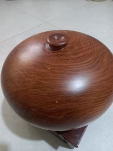 Bình gỗ cẩm Phú Quý 11cm x 17cm x 17cm
