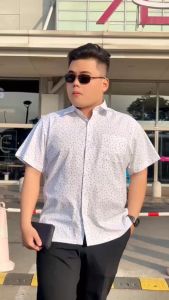 Áo sơ mi nam chấm bông họa tiết nhỏ tay ngắn dáng rộng tà bằng chất liệu vải mềm mát Amazing big size