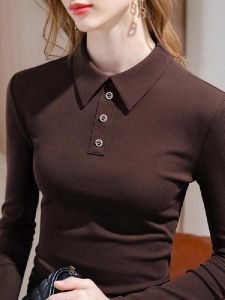 เสื้อยืดคอโปโลแขนยาวพิมพ์ลายแฟชั่นสองหน้าเดอร์โมนสำหรับผู้หญิงในฤดูใบไม้ร่วงและฤดูหนาว เสื้อคลุมกันหนาวแบบปกติ ทรงสลิมฟิต