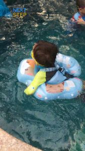 Phao bơi chống lật cho bé từ 1 tuổi đến 3 tuổi