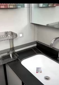 Kệ họa tiết Diamond sang trọng