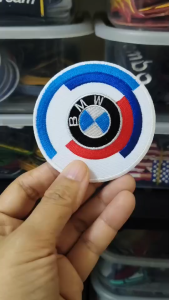 อาร์ม ตัวรีด อาร์มติดเสื้อ รถยนต์ BMW Patch บีเอ็มดับเบิลยู บีเอ็มดับบลิว ตกแต่งเสื้อผ้า ตัวรีดติดเสื้อ สติ๊กเกอร์ sticker ตีนตุ๊กแก ปักติดเสื้อ บิ๊กไบค์ Bigbike