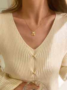 RACE CHOICE Bear Pendant Necklace Trendy Shell Mother of Pearl Heart Shaped Titanium Steel Chain Fresh out Original Design Jewelry