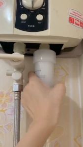 ฟิลเตอร์กรองน้ำ ถอดเปลี่ยนไส้กรองได้ ใช้ได้กับฝักบัว สายยาง อ่างล้างหน้า อ่างล้างจาน กรองน้ำสะอาดง่าย