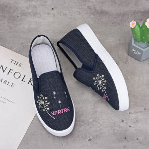 Spring Autumn Womens Soft Bottom Anti-Slip Canvas Slip-On Shoes Traditional Beijing Cloth Shoes Casual Flat Heel Versatile