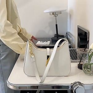 กระเป๋าแฟชั่น กระเป๋าคล้องแขนสุดฮิตติดเทรนด์ หนัง PU กระเป๋าสะพายไหล่สไตล์เรียบหรู