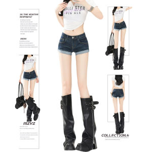 MZVZ | Vintage Embroidery Low Waist Cuffed Hot Pants