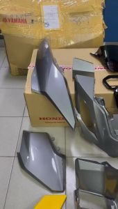 HONDA VARIO 160 COVER SET 100% Original