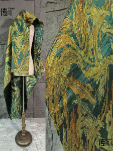 Original Mountain Gold Green Shiny Texture Embossed Fabric Retro Dress Hanfu Clothing Designer Material Polyester Home Fabric