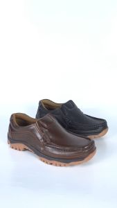 Sepatu Slip On Kulit Pria Casual Model Terbaru Sepatu Riding Casual Cowok Mamojo Store R29