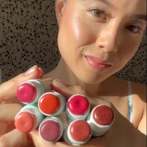 Coconut Matter PASSION Metallic Red Hydrating Tinted Lip Balm 8g - 100% Natural Ingredients l Intensely Nourishing