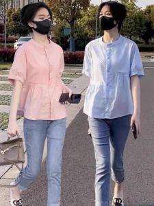 เสื้อเชิ้ตผู้หญิงสไตล์เกาหลีทรงหลวมแขนสั้นลายลูกไม้เข้ารูปช่วงเอวสไตล์เด็กผู้หญิงสำหรับฤดูร้อนปี 2024