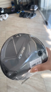 Driver Taylormade Qi35 10.5° head new shaft 2nd S (có cover)_7512