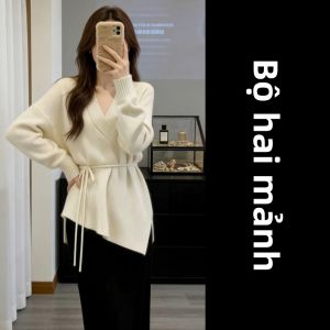 Ge·an·fei | Bộ Váy Len Cao Cấp Thu 2026 Nữ Phong Cách Pháp Sang Trọng Màu Tím
