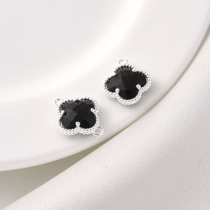 Handmade DIY Copper Plated Thick Silver Edge Color Retention Crystal Zircon Four Leaf Clover Pendant Bracelet Necklace Decoration Material