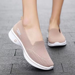 Best Sellers Women Korean Breathable Slip On Shoes Low Top Flat Comfort Casual Travel Black Rubber Shoes For Women