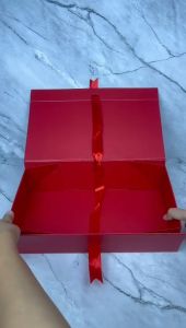 BOS Gift Box Karton/Kotak Hadiah Pita Karton/Gift Box Polos/Kotak Kado