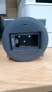 Ổ cắm âm sàn Panasonic DU8199HTK-1 chất liệu bằng nhựa tổng hợp được thiết kế để có độ bền cao chịu được tác động mạnh