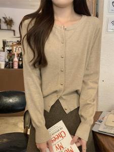 Slim Fit Metal Single Button Knitted Long Sleeve Cardigan Outerwear Top for Women Autumn Winter Korean Style Commute Fashion