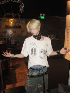 Paiki 2025 Summer Mens T-Shirt Snowflake Cotton Henry Collar Short Sleeve Breathable Loose Fit Printed Casual Top