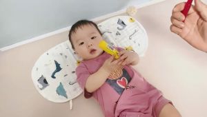 Cotton Baby Shoulder Pad Bibdana and Burp Cloth Sanitary Towel (Bib Bandana for Baby)