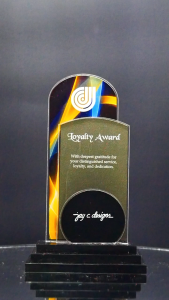 ACRYLIC PLAQUE - ACRYLIC TROPHY - AWARD - CUSTOMIZED PERSONALIZED JAY C. DESIGNS - 8022