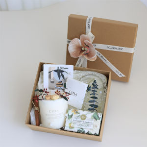 Hand Gift Box Female Bridesmaid Wedding Tie Niche Style Practical Small Gift Birthday Gift Business Aromatherapy Best Man Souvenirs