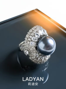 Lidiyan Tahiti Large Pearl Ring Open Style Womens Fashion Jewelry out New 2023 Alloy Embedded Artificial Gemstone