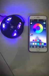 Cuộn đèn led RGB 5050 nguồn USB kết nối bluetooth điều khiển qua điện thoại nháy theo nhạc