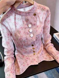 Feminine Floral Pink Long-Sleeved Blouse