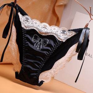 กางเกงชั้นในผู้หญิงเอวต่ำผ้าไหมน้ำแข็งแบบผูกโบว์ ไร้ตะเข็บ ลูกไม้ขอบ ความรู้สึกระบายอากาศได้ดี ไซส์ใหญ่ กางเกงขาสั้น