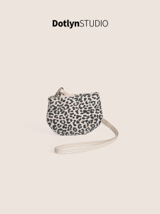 Fashionable Mini Leopard Print Neck Bag Womens Handbag Dotlyn2025 New Style Lightweight Luxury Simple Design Handbag for Women