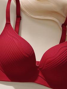 Victoria Seamless Bra Womens Small Chest Gathered Look Big No Side Effects Red No Steel Ring Underwear Nylon Fabric Pure Color