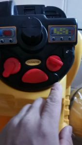 CANDY EXCAVATOR CRAWLER 1 - 3 YEARS KIDS TOLOCAR PUSH CAR RIDE ON TOY 4 WHEELS MUSIC