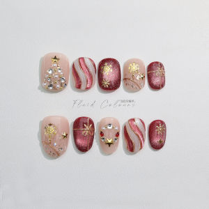 Handmade Christmas Nail Art Short Wearable Snowflake Design Bright Color Series Pure Handmade Craft Christmas Themed Nail Tips