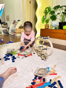Childrens Educational Multifunctional Assembly Train Toy City Track Car Toy Car Grand Adventure City Scene Track