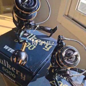 ของแท้ ราคาถูก ❗❗ รอกสปิน Weebass Hulkery 6+1BB ตัวเรือนกราไฟท์ สปูลอลูมิเนียม น็อปกลม แขนเกลียว Spinning Reel